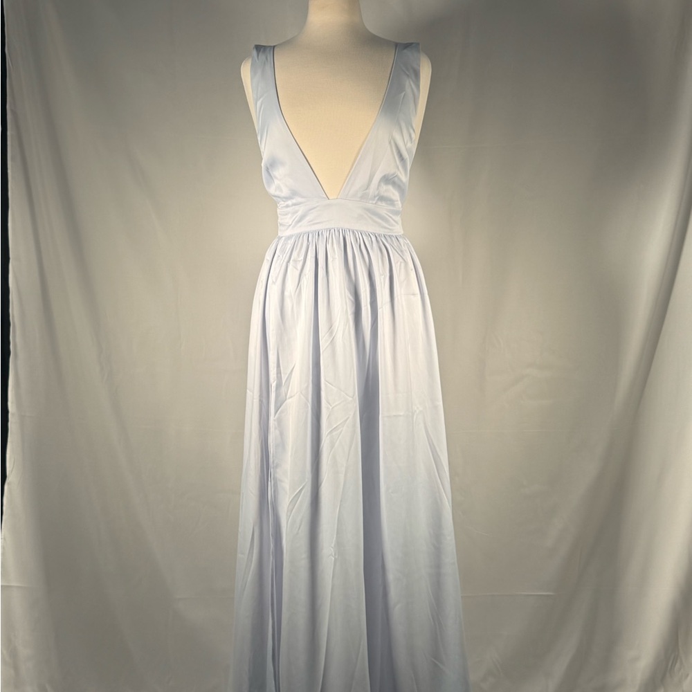WhiteFox Boutique Elegant Light Blue Sleeveless Dress